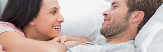 Uomo sessualmente attivo con donna